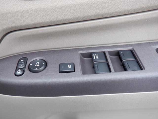 Honda N-WGN G — Фотографии автомобиля 17