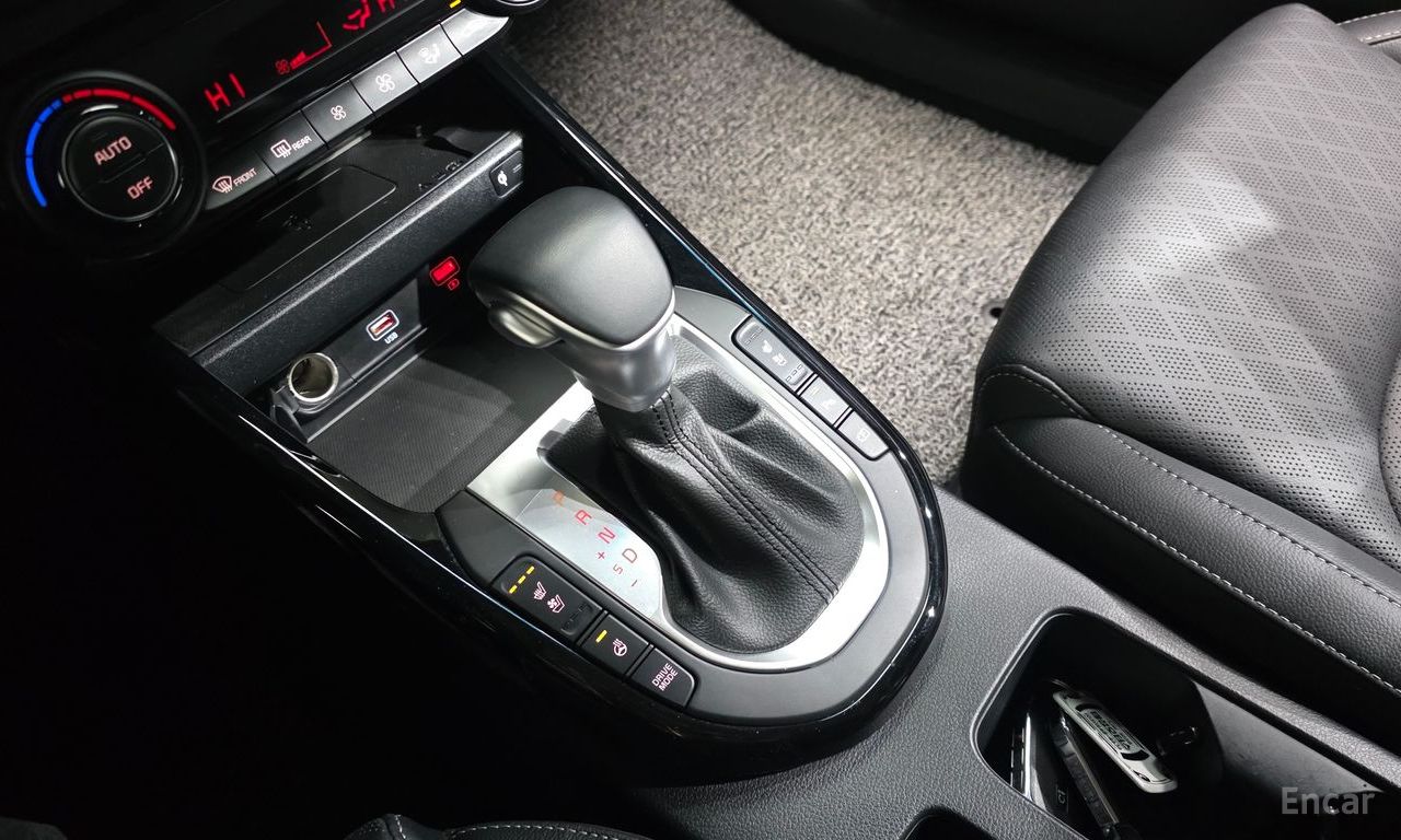 Kia K3 Signature — Фотографии автомобиля 9