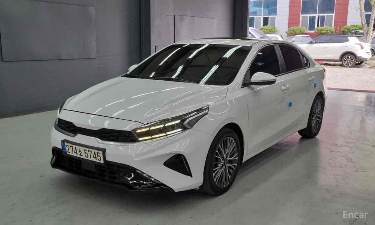 Kia K3 Signature