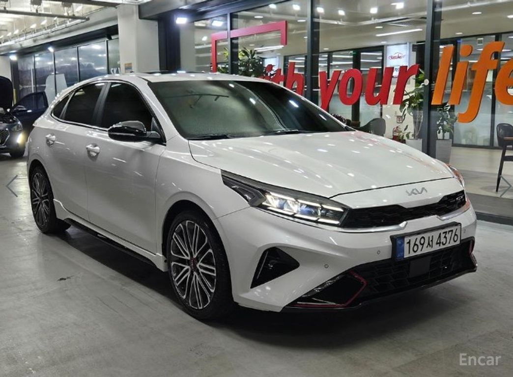 Kia K3 Signature