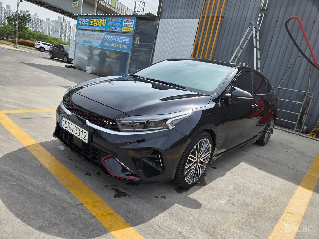 Kia K3 Signature
