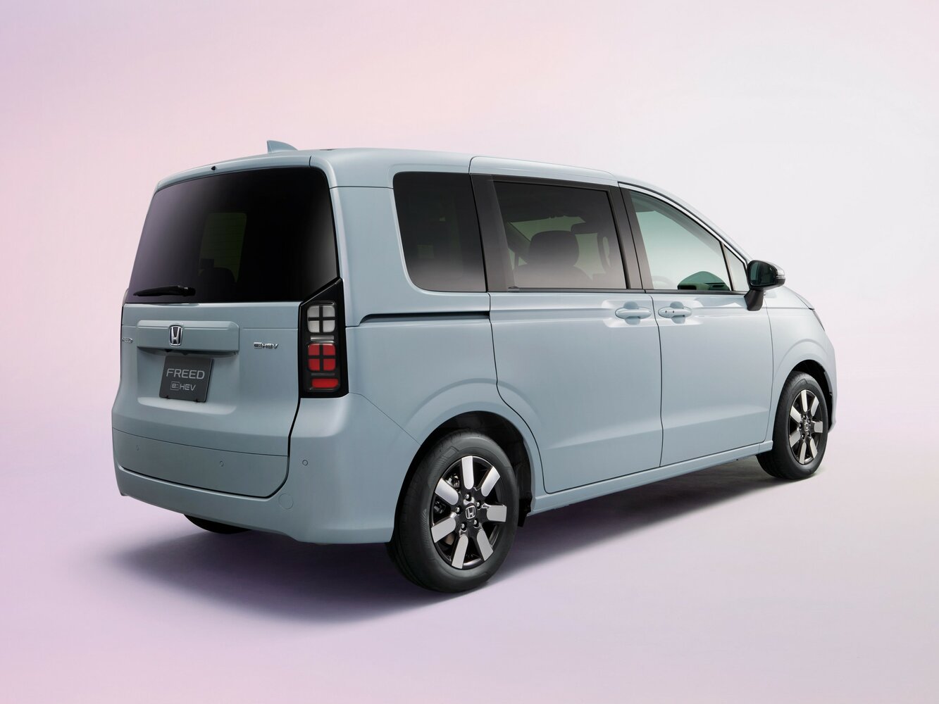 Honda Freed EX — Фотографии комплектации 3