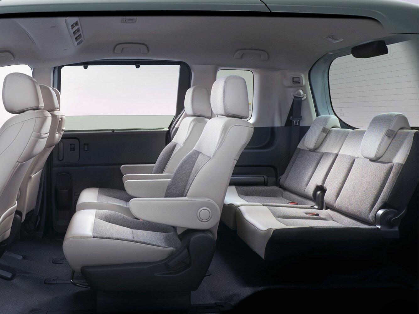Honda Freed EX — Фотографии комплектации 5