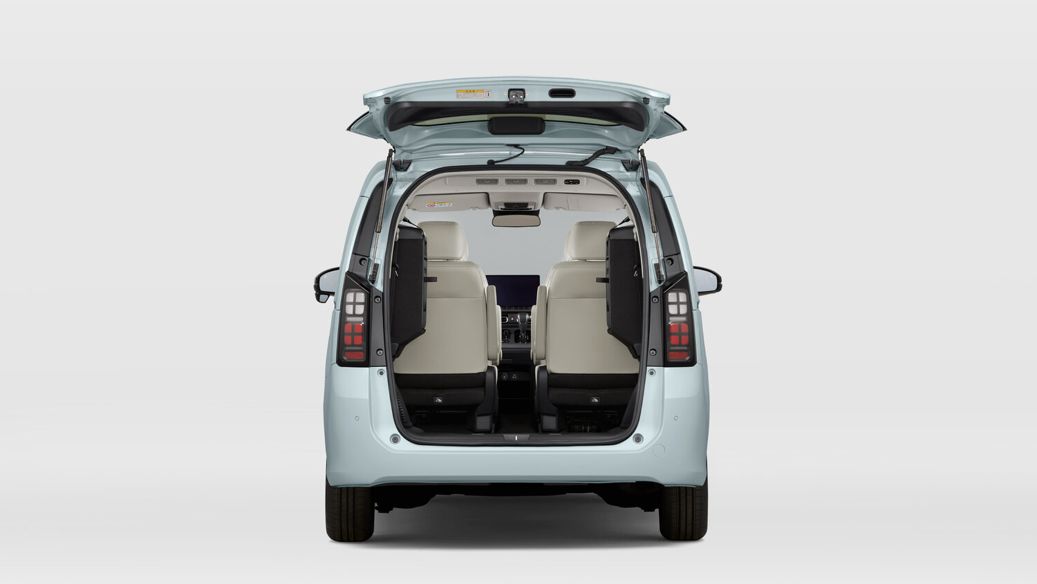 Honda Freed EX — Фотографии комплектации 9