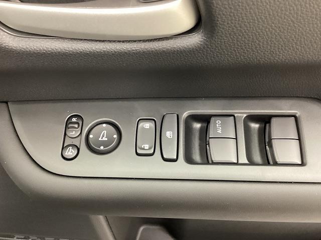 Honda Freed EX — Фотографии автомобиля 11
