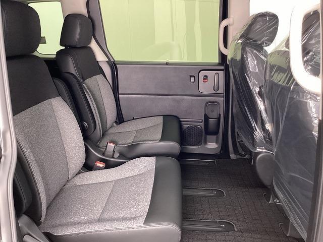 Honda Freed EX — Фотографии автомобиля 29