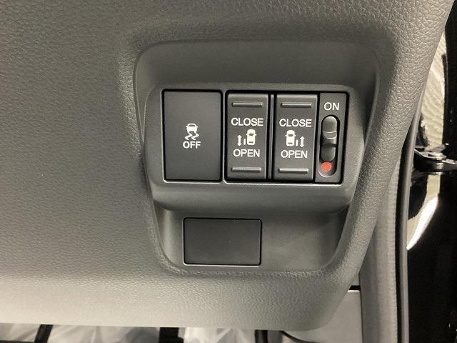 Honda Freed EX — Фотографии автомобиля 4