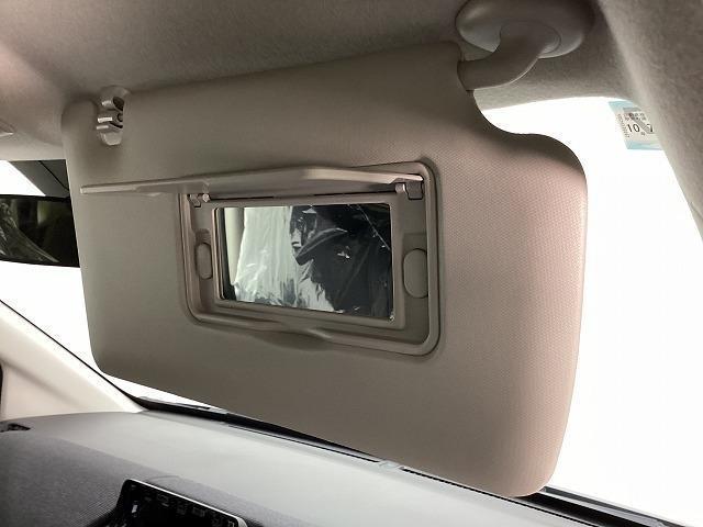 Honda Freed EX — Фотографии автомобиля 31