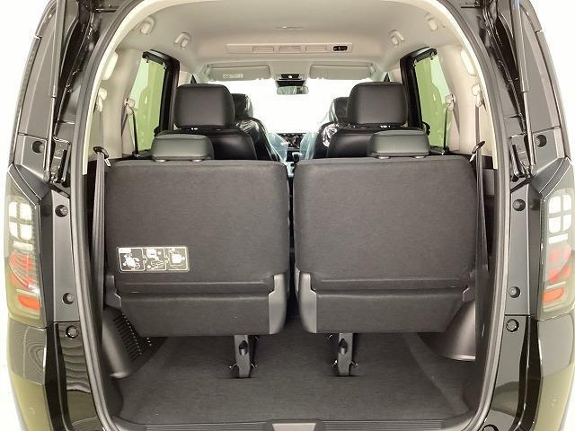 Honda Freed EX — Фотографии автомобиля 42