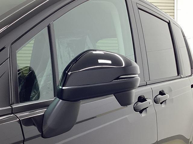 Honda Freed EX — Фотографии автомобиля 48