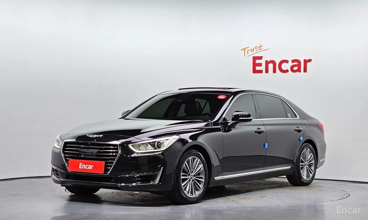 Genesis EQ900 Luxury