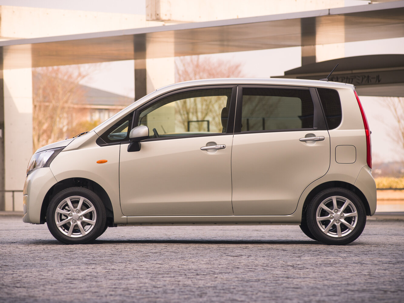 Daihatsu Move X SA — Фотографии комплектации 3