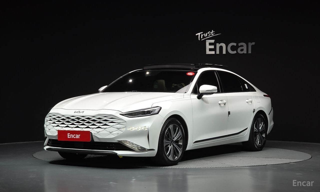 Kia K8 Signature