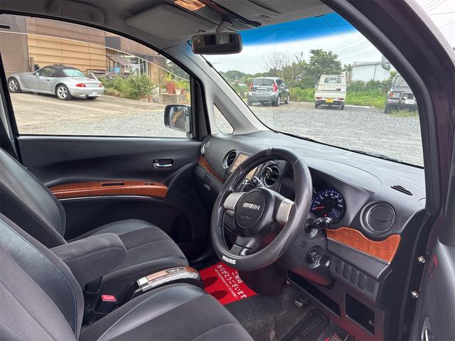 Daihatsu Tanto Exe RS — Фотографии автомобиля 18