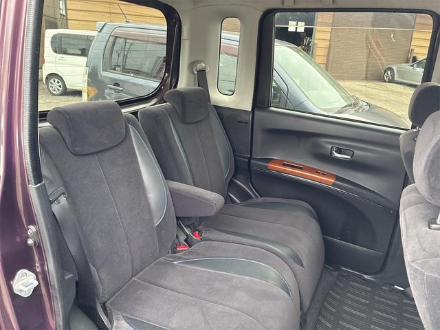 Daihatsu Tanto Exe RS — Фотографии автомобиля 38