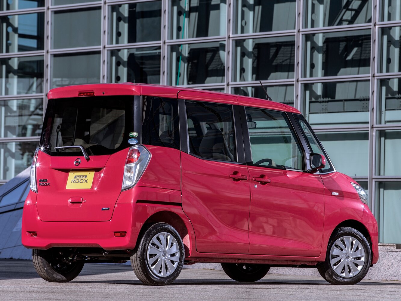 Nissan Dayz Roox X — Фотографии комплектации 4