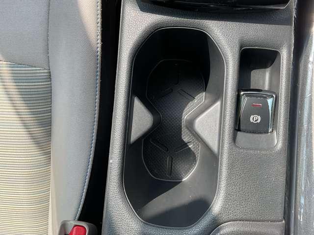 Nissan Leaf X 10 — Фотографии автомобиля 40