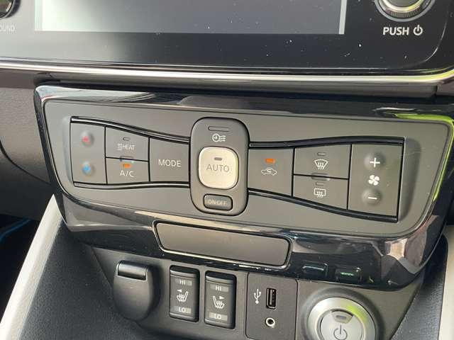Nissan Leaf X 10 — Фотографии автомобиля 8