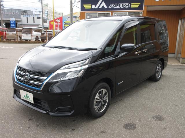 Nissan Serena e− XV