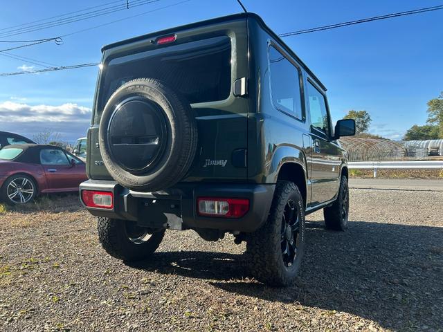 Suzuki Jimny XL — Фотографии автомобиля 25