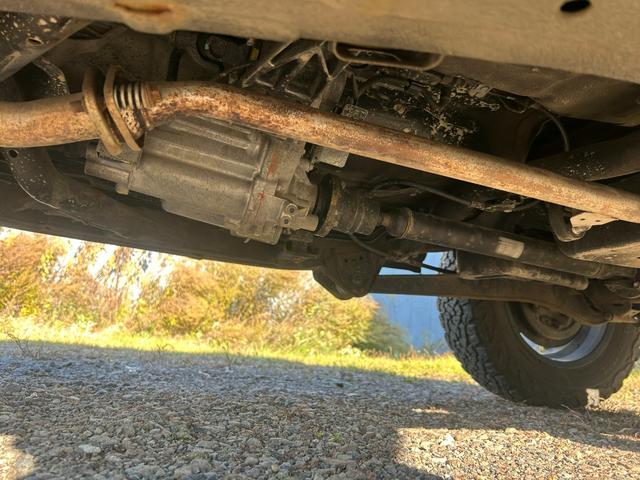 Suzuki Jimny XL — Фотографии автомобиля 32