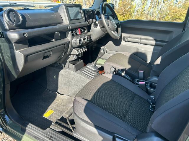 Suzuki Jimny XL — Фотографии автомобиля 9