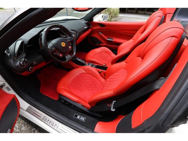 Ferrari — Фотографии автомобиля 11