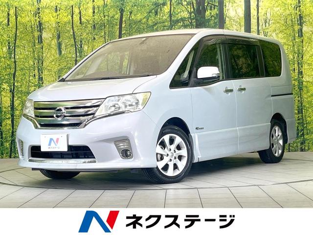 Nissan Serena S− V
