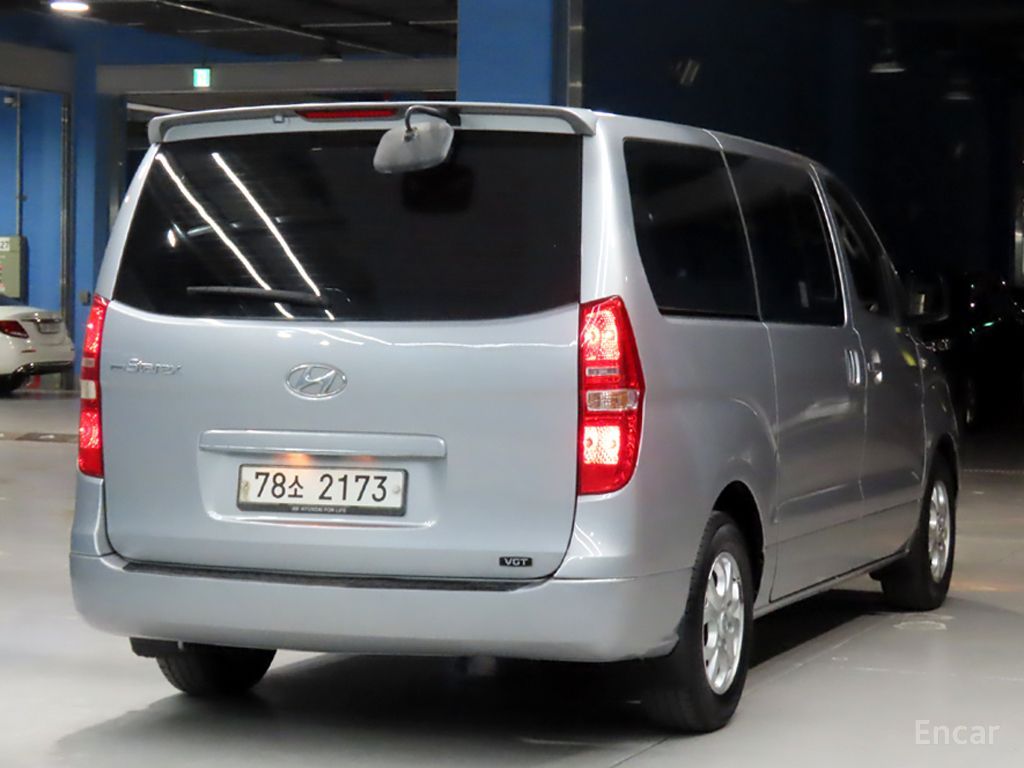 Hyundai Starex CVX Premium — Фотографии автомобиля 4