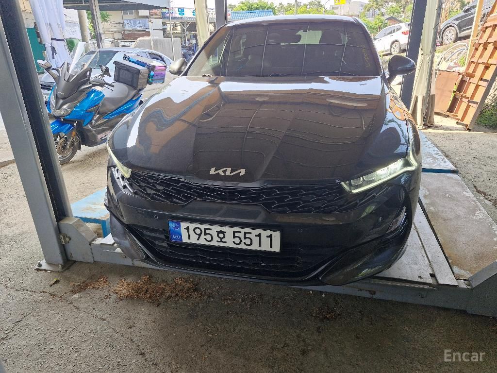 Kia K5 Prestige