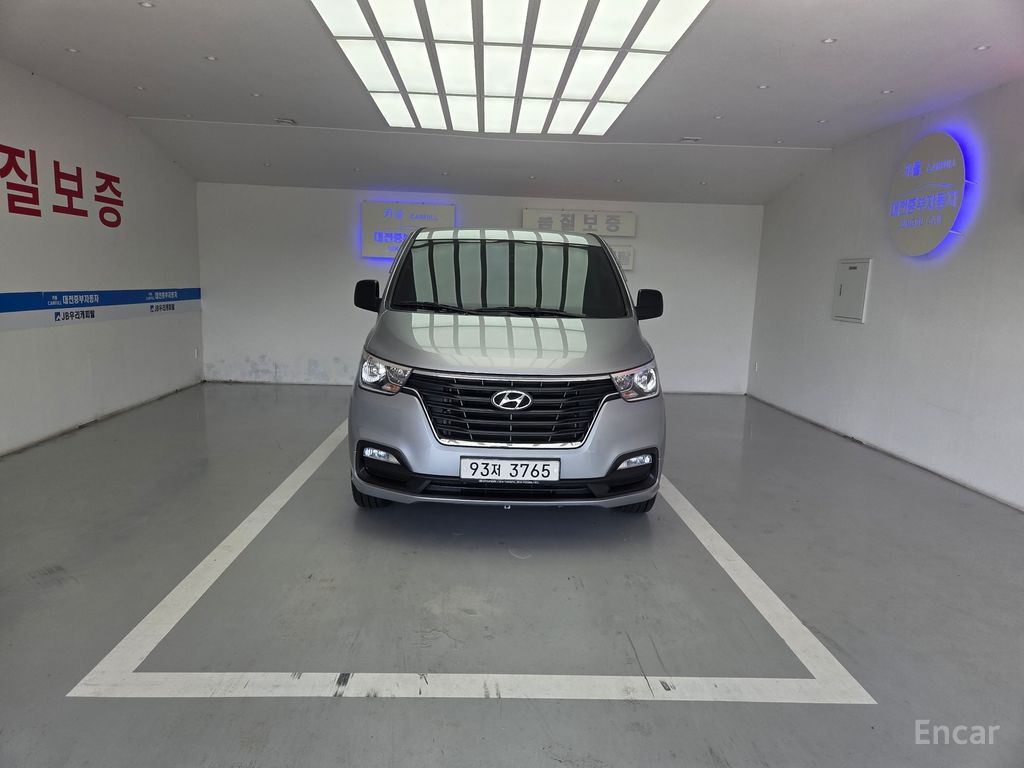 Hyundai Starex Smart