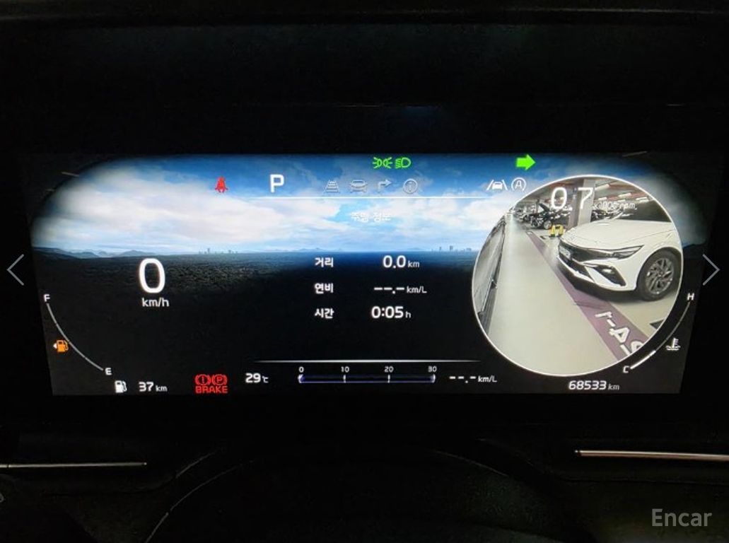 Kia Carnival Diesel 9 Signature — Фотографии автомобиля 13
