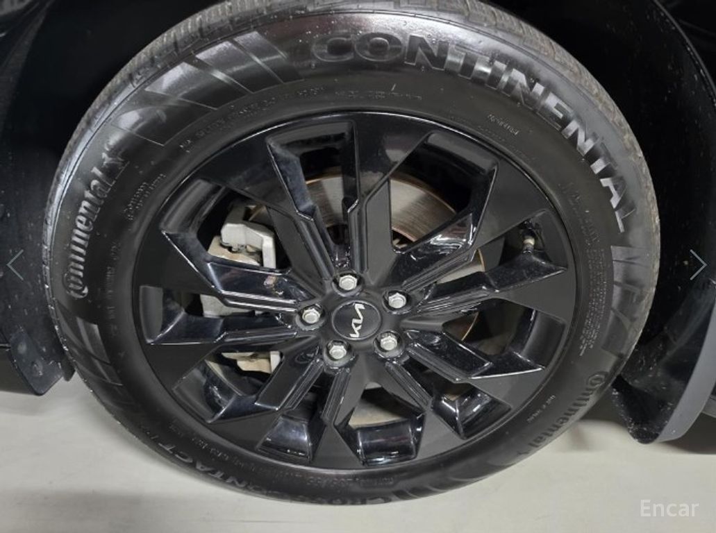 Kia Carnival Diesel 9 Signature — Фотографии автомобиля 17