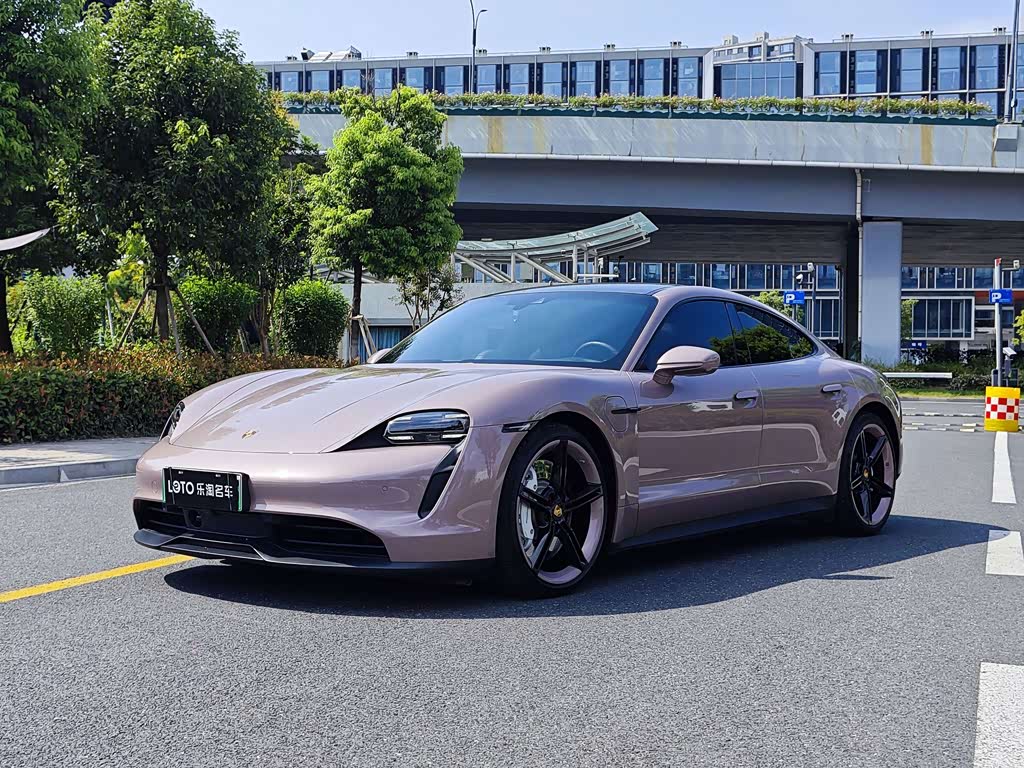 Porsche Taycan 2022 Updated Taycan