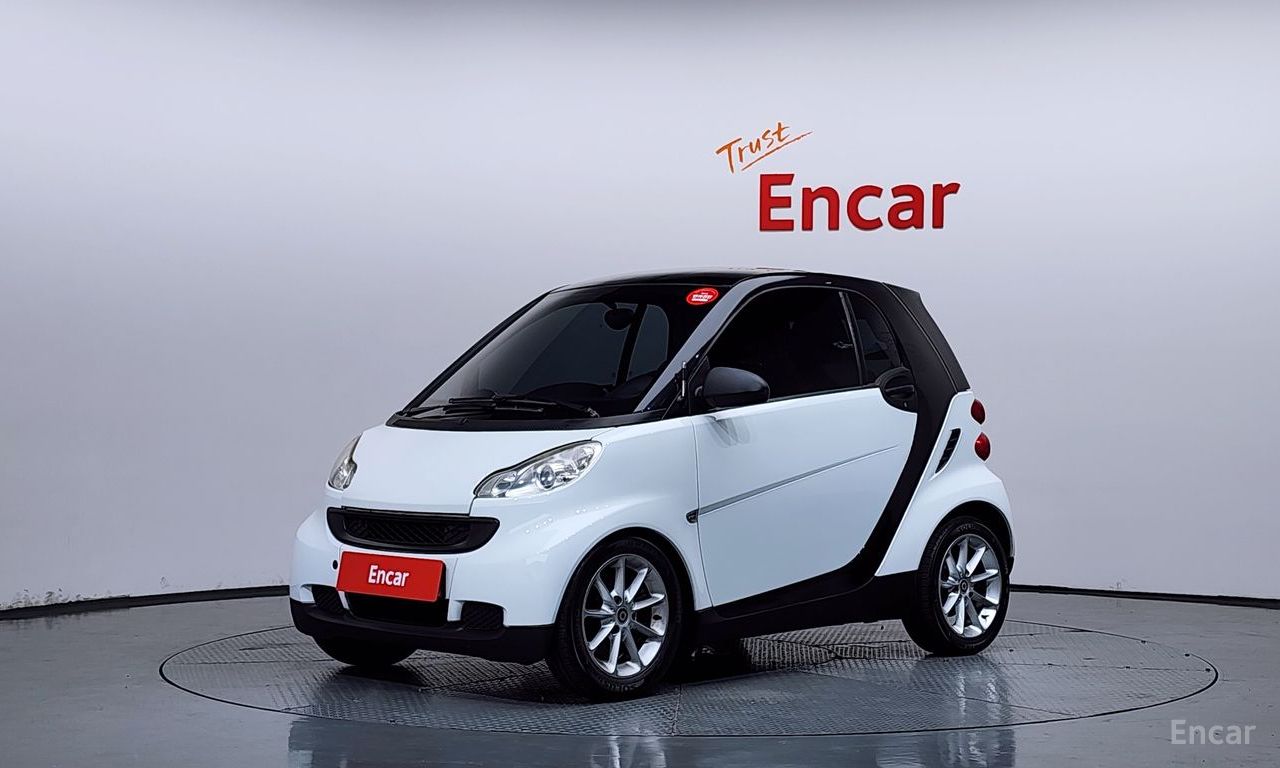 Smart Fortwo Coupe Diesel — Фотографии автомобиля 1