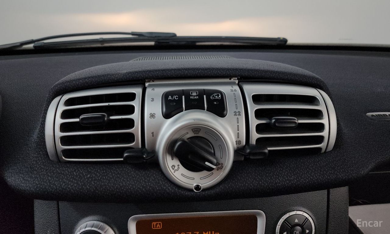 Smart Fortwo Coupe Diesel — Фотографии автомобиля 17