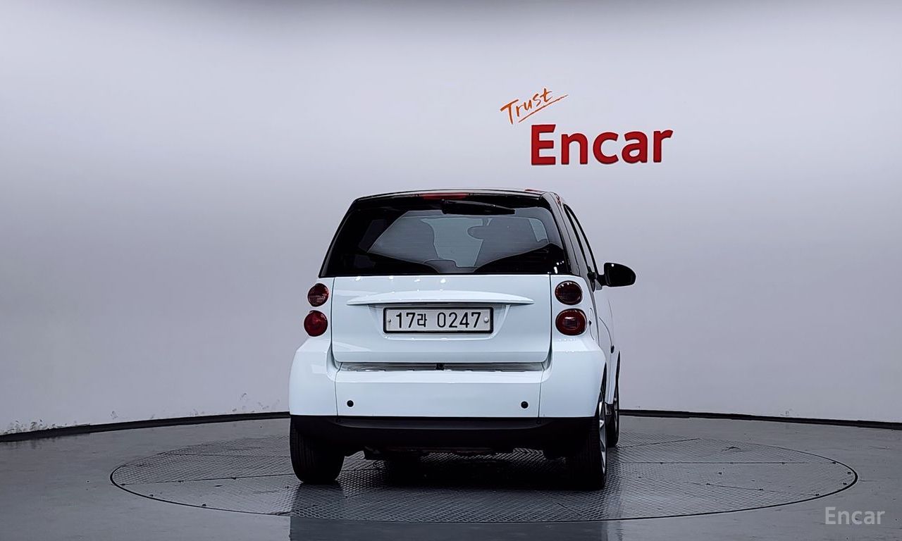 Smart Fortwo Coupe Diesel — Фотографии автомобиля 4