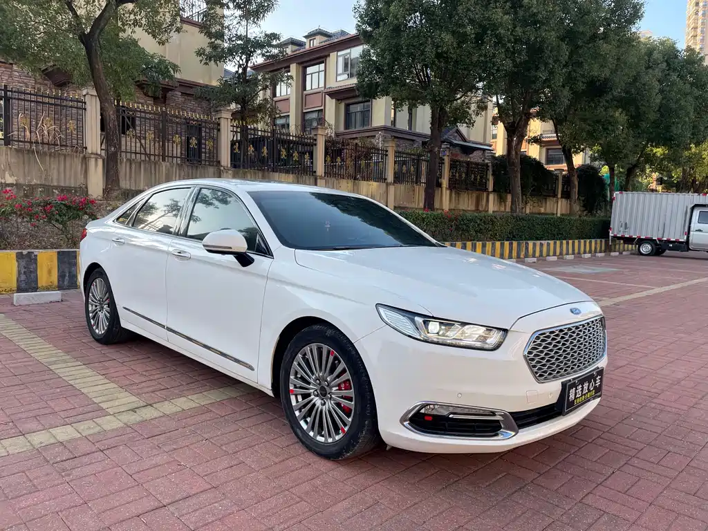 Ford Taurus 2015 EcoBoost 245 Luxury — Фотографии автомобиля 3