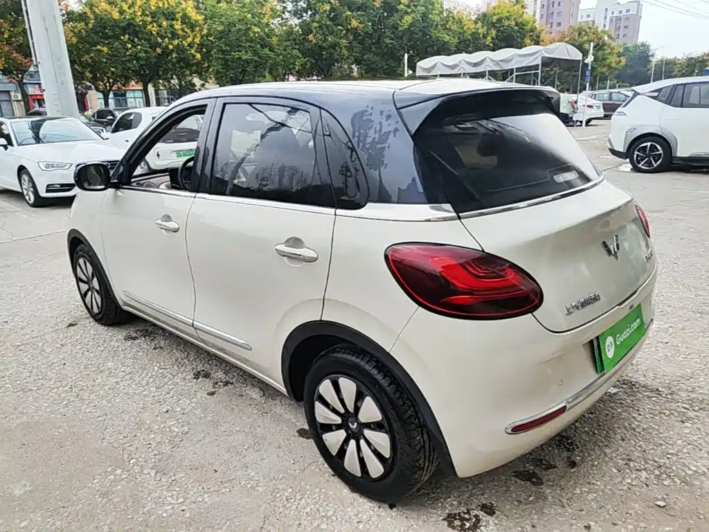 Wuling Binguo 2023 203km — Фотографии автомобиля 5
