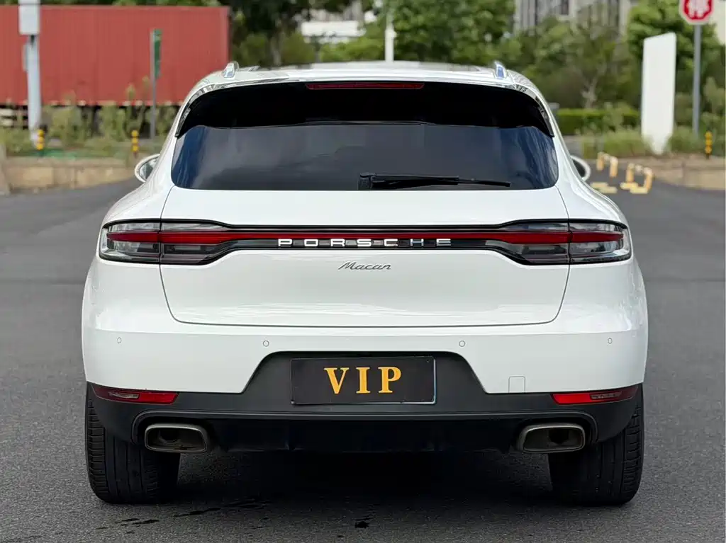 Porsche Macan 2018 Macan 2.0T — Фотографии автомобиля 5