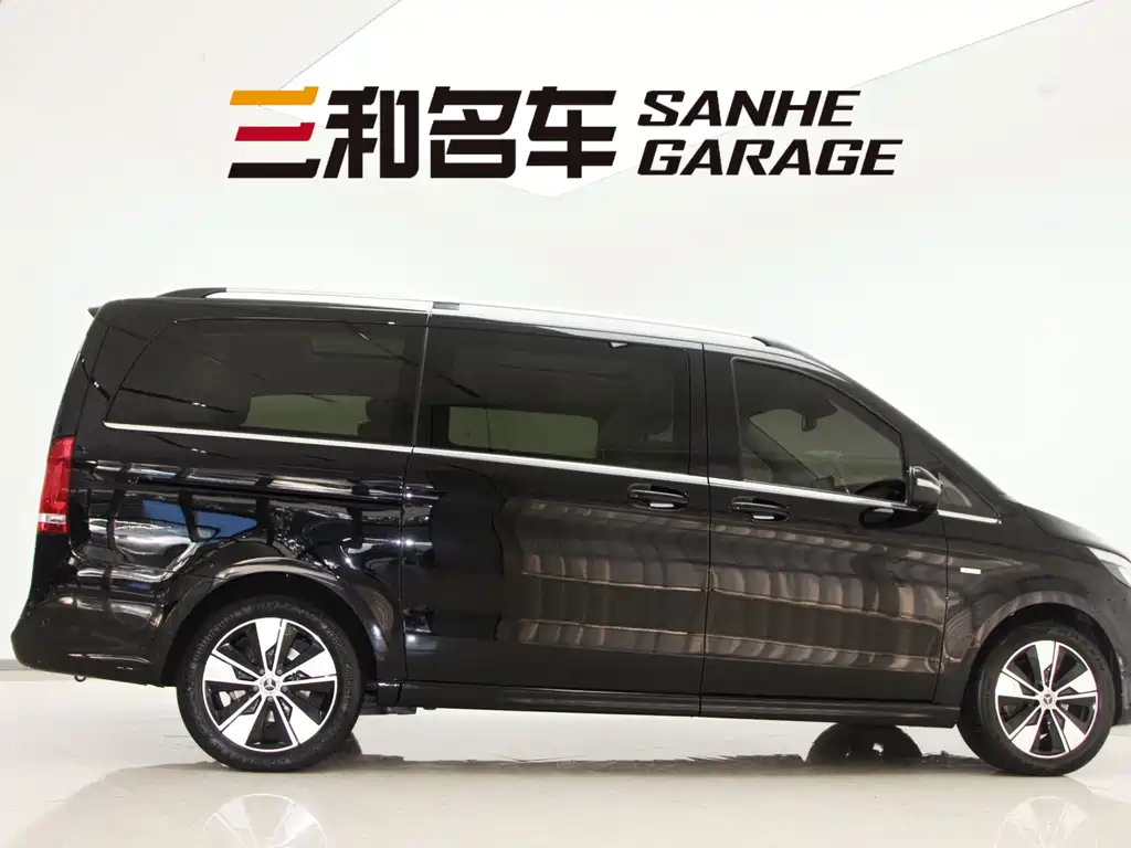 Mercedes-Benz V-Class V 2020 V 260 Luxury — Фотографии автомобиля 4