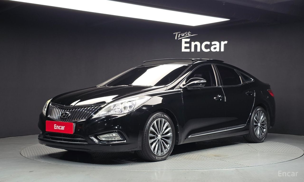 Hyundai Grandeur HG240 Modern