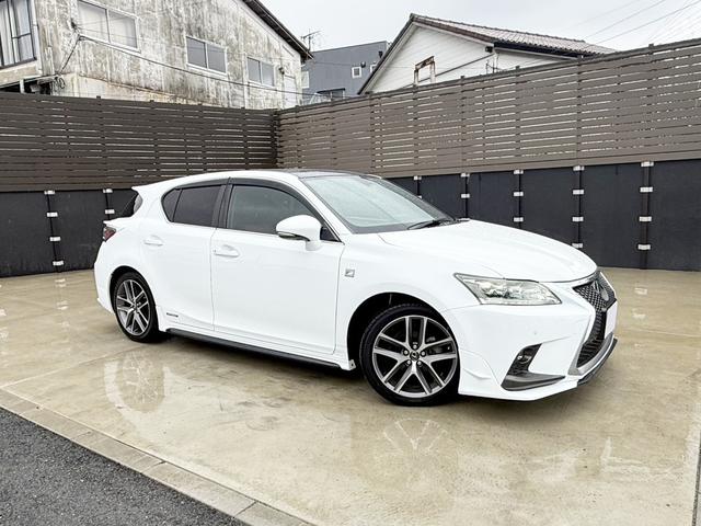 Lexus CT 200h F