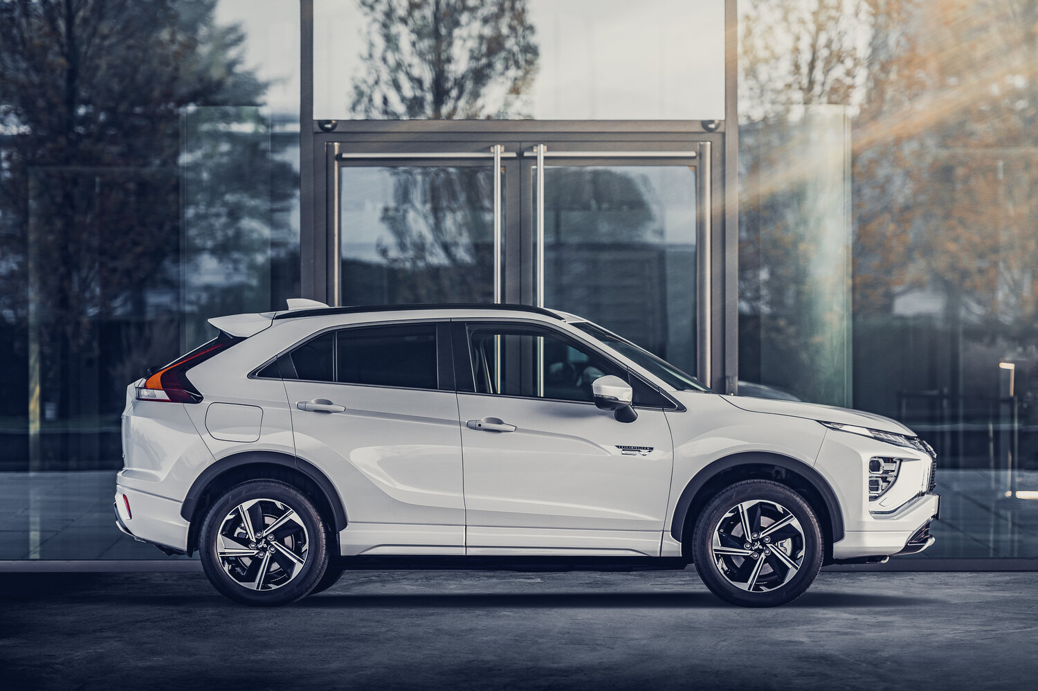 Mitsubishi Eclipse Cross — Фотографии комплектации 3