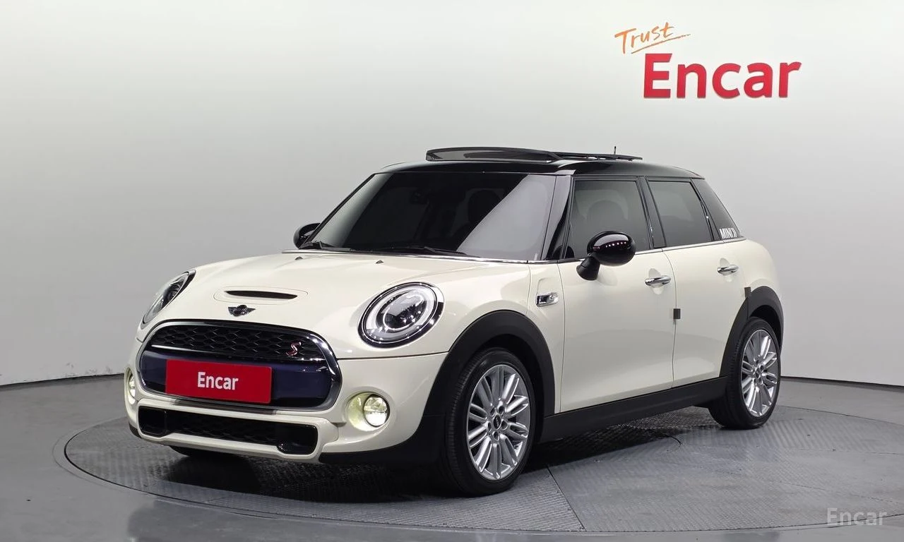 Mini COOPER 5 Base