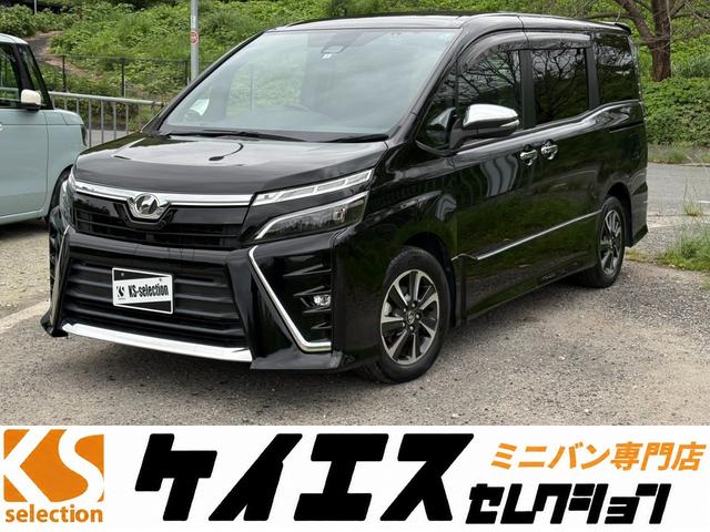 Toyota Voxy ZS