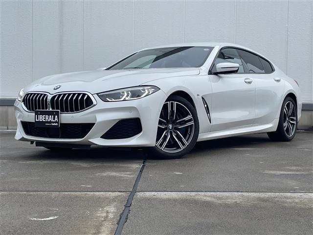 BMW 840i