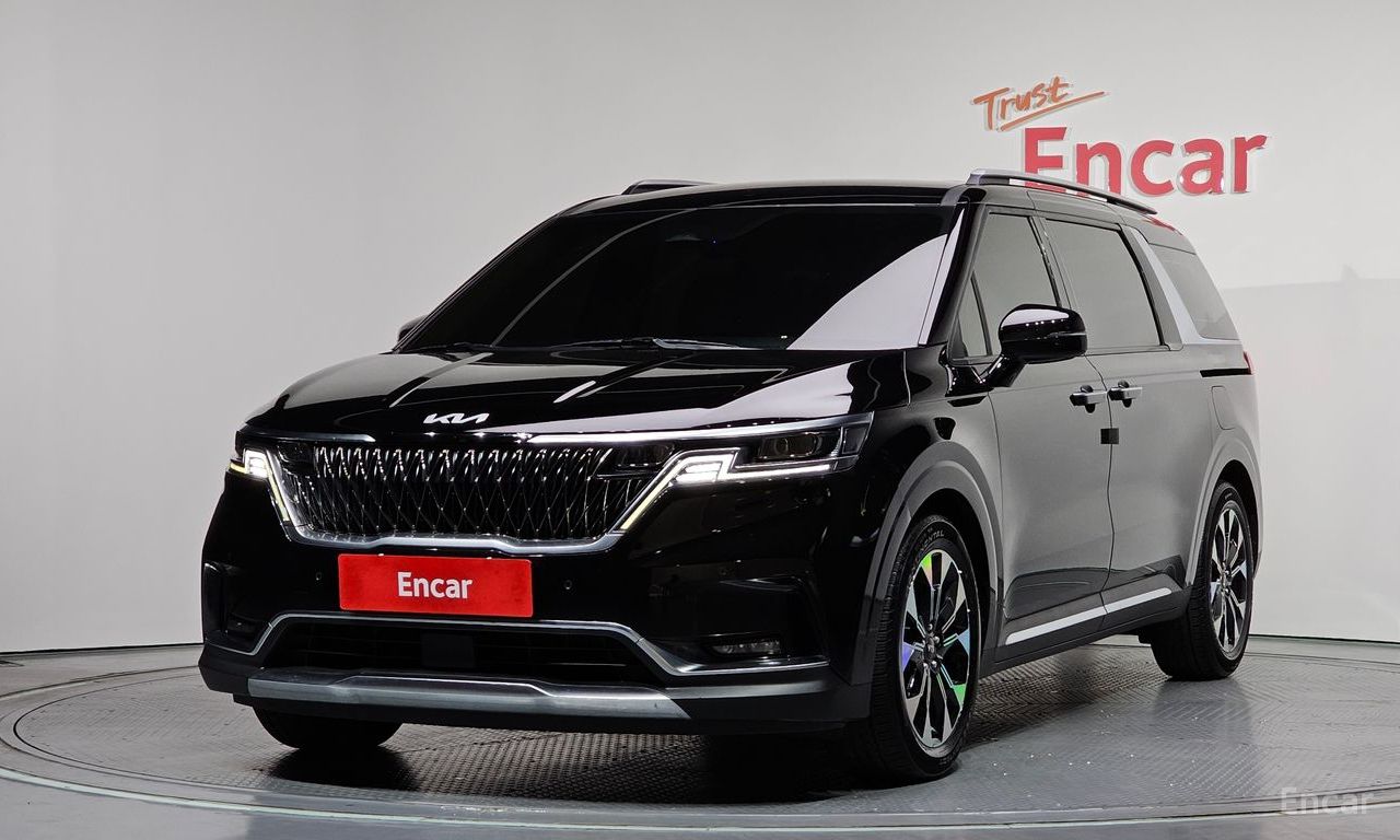 Kia Carnival 9 Signature