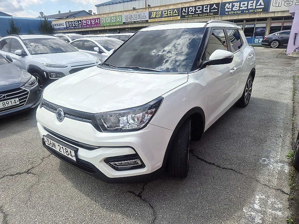 KG Mobility Tivoli 2WD