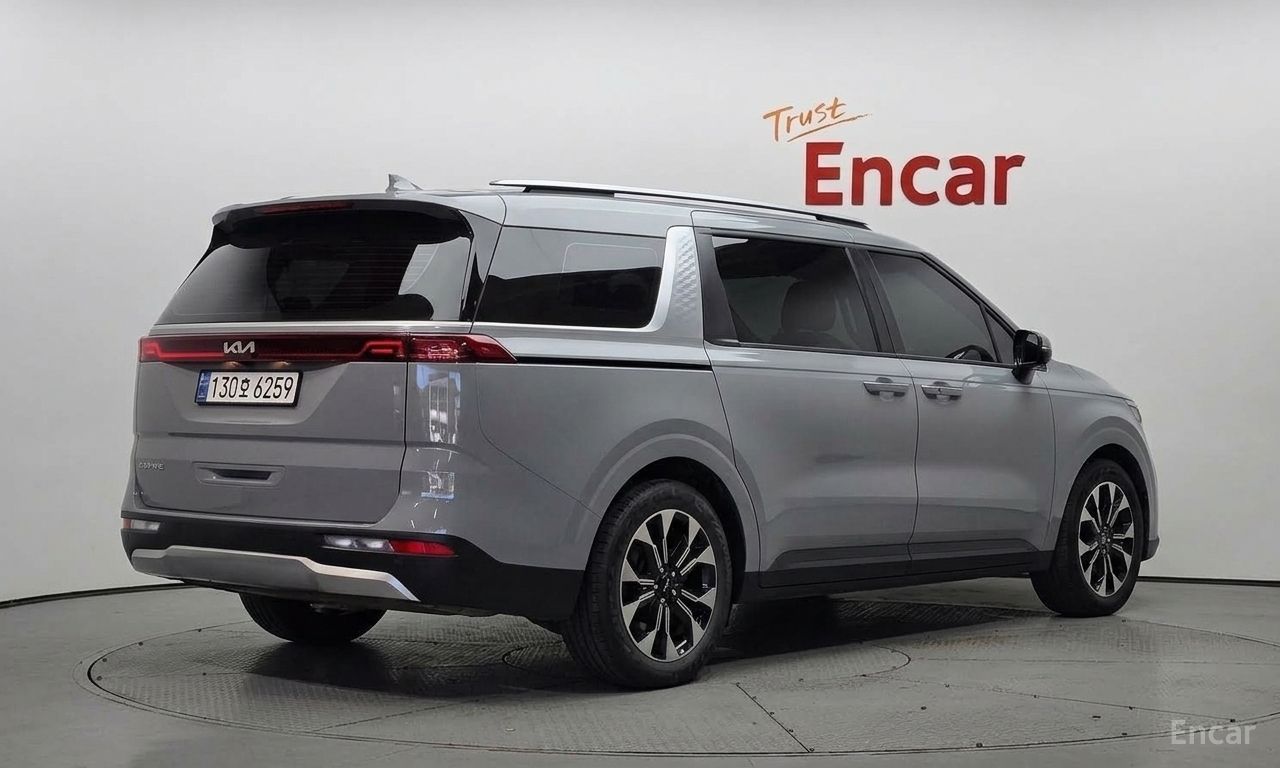 Kia Carnival Diesel 9 Prestige — Фотографии автомобиля 2